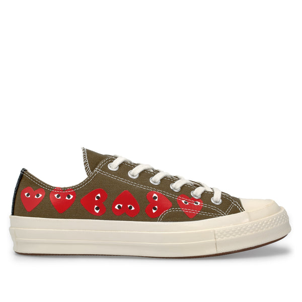 Play Converse - Multi Red Heart Chuck Taylor All Star ’70 Low Sneakers - (Khaki)