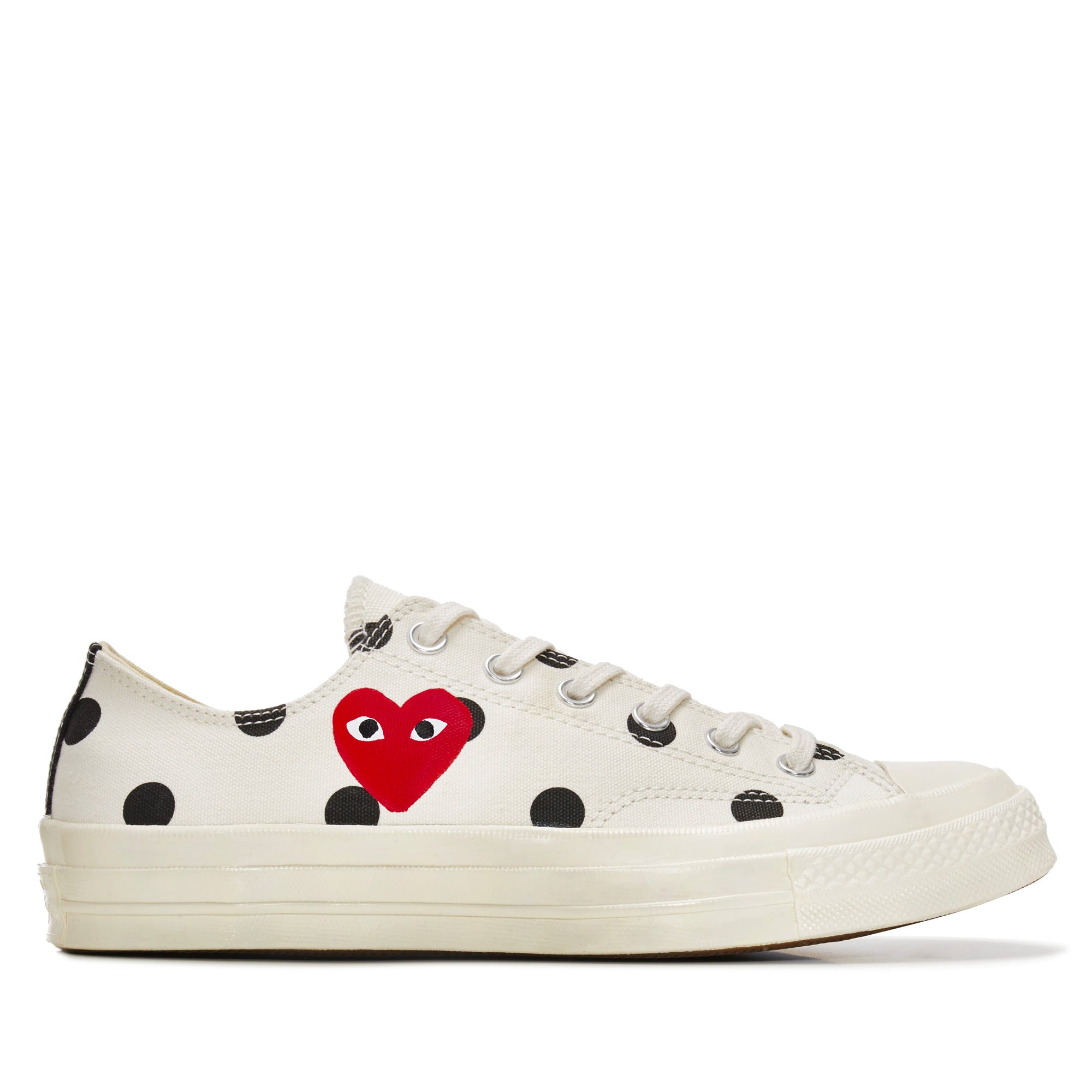 Play Converse - Polka Dot Red Heart Chuck Taylor All Star ’70 Low Sneakers - (White) view 1