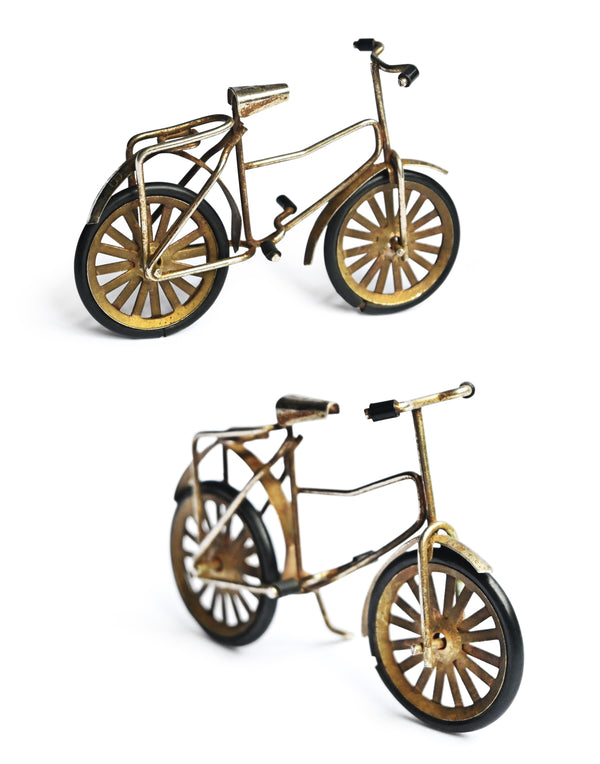 Edward Bess - "Spin Class"